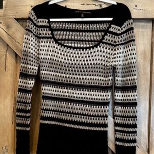 White House Black Market sweater LARGE